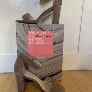 Jeffrey Campbell Taupe Block Heeled Lindsay Sandal Size 10